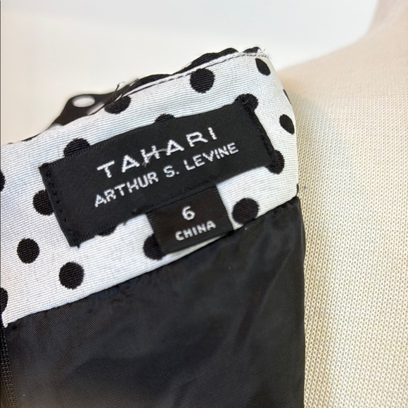 Tahari ASL Black and White Polka Dot Sleeveless Sheath Dress, Size 6 - Picture 5 of 7